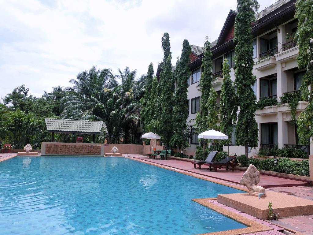 Ubon Buri Hotel & Resort Warin Chamrap Chambre photo